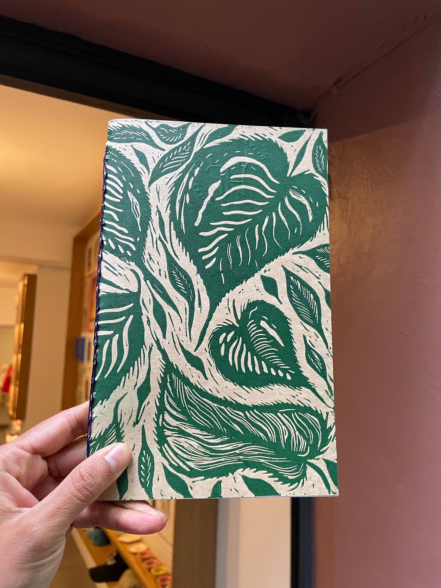 HIJASDELALUNA libreta media carta hoja verde