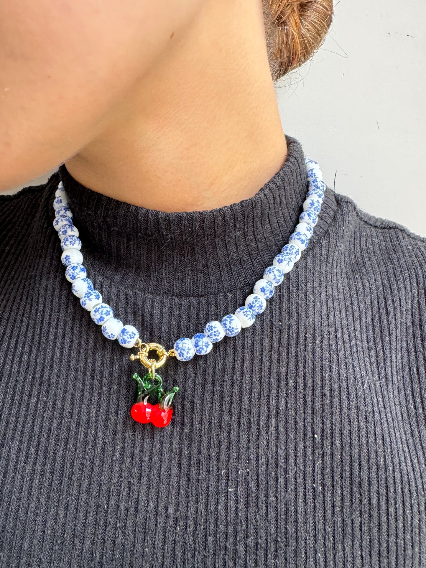 CIPRIANA collar cherry tea