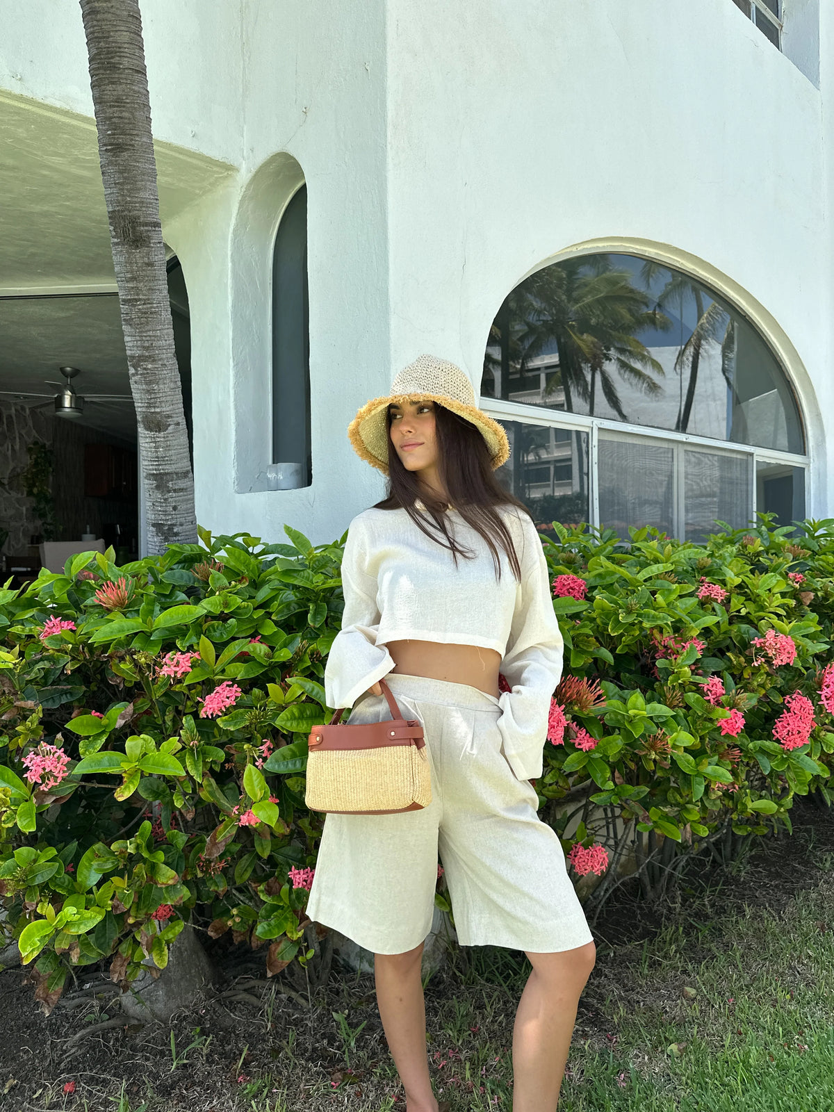 AZUL CIELITO crop top Adela beige unitalla