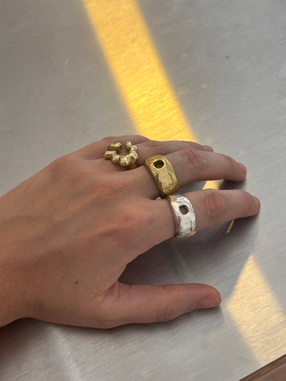 BRETOS anillo hueco latón