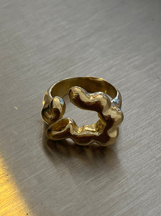 BRETOS anillo líquido latón