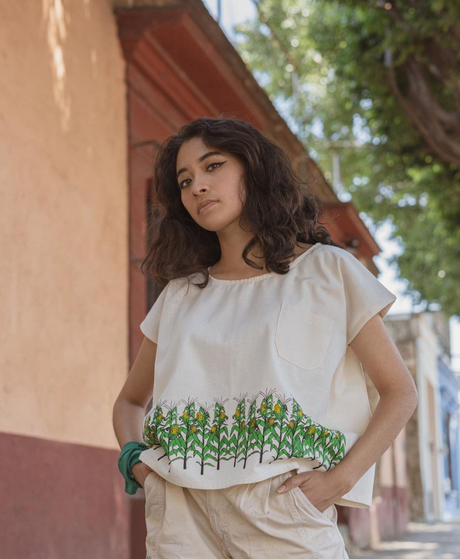 MARIAS V. Blusa maíz color natural